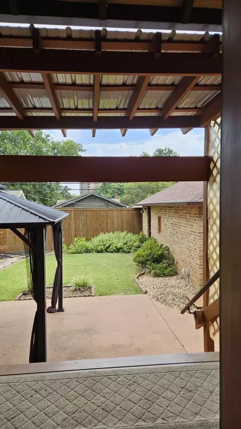 Exterior - 2120 E 18th St, Tulsa, OK 74104 photo 2 of 5