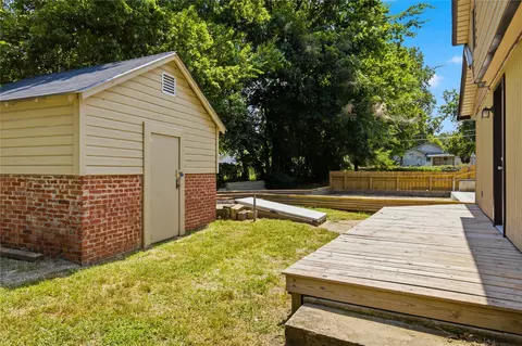 Exterior - 522 N Hope St, Ada, OK 74820 photo 4 of 5