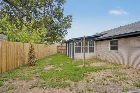 Exterior - 706 E Ave, Jenks, OK 74037 photo 7 of 7