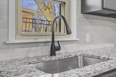 Kitchen - 8943 E Marshall Pl, Tulsa, OK 74115 photo 2 of 2