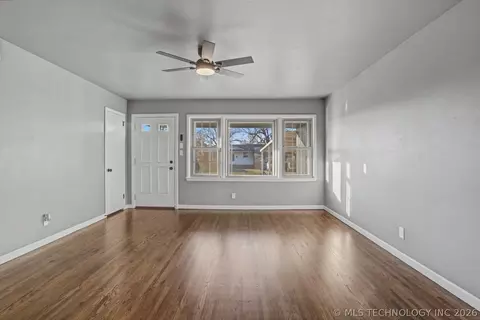 Living - 8943 E Marshall Pl, Tulsa, OK 74115 photo 3 of 5