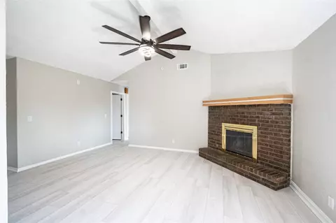 Living - 16420 E 3rd St, Tulsa, OK 74108 photo 2 of 2