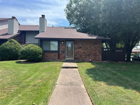 1209 S 111th East Avenue 32-4d, Tulsa, OK 74128