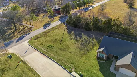 000 Derrick Ln, Ada, OK 74820 photo 3