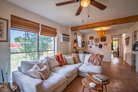 Living - 608 W Coleman, Colbert, OK 74733 photo 1 of 3