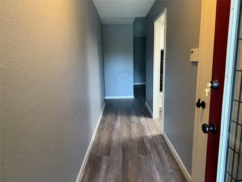 Entry Way - 13812 E 33rd St, Tulsa, OK 74134 photo 1 of 2
