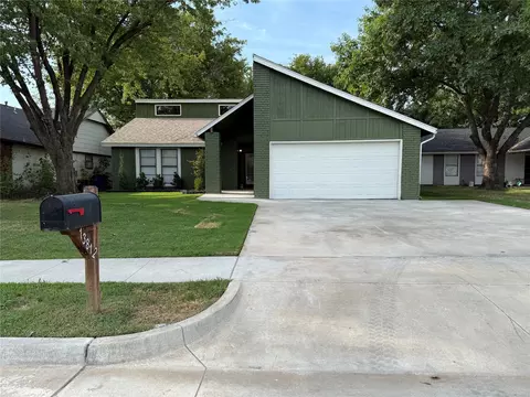 Exterior - 13812 E 33rd St, Tulsa, OK 74134 photo 2 of 3