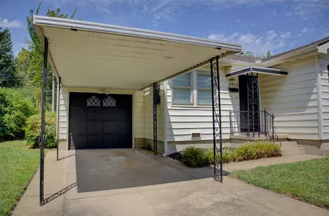 Exterior - 3915 E 34th St, Tulsa, OK 74135 photo 2 of 12