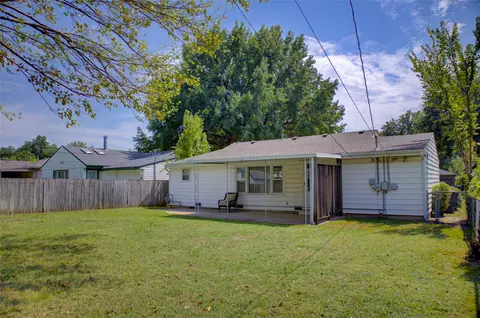 Exterior - 3915 E 34th St, Tulsa, OK 74135 photo 10 of 12