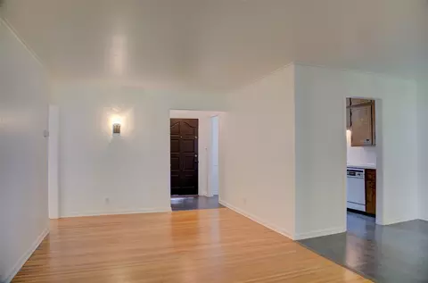 Living - 3915 E 34th St, Tulsa, OK 74135 photo 2 of 9