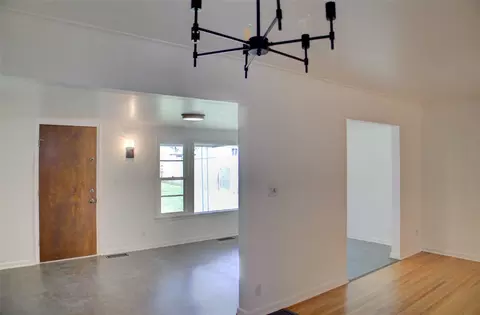 Living - 3915 E 34th St, Tulsa, OK 74135 photo 4 of 9