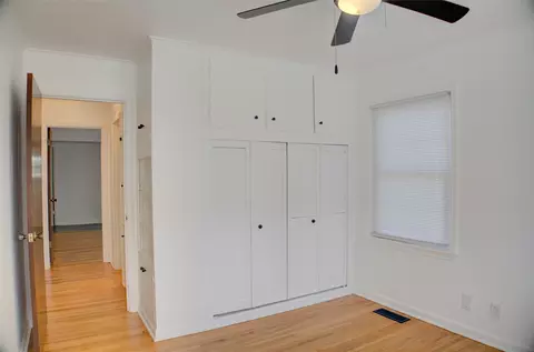 Bedroom - 3915 E 34th St, Tulsa, OK 74135 photo 6 of 11