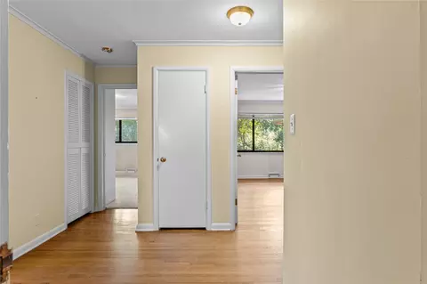 Entry Way - 4164 E 43rd St, Tulsa, OK 74135 photo 2 of 5