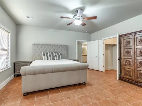Bedroom - 1656 Mcnally Rd, Eufaula, OK 74432 photo 5 of 11