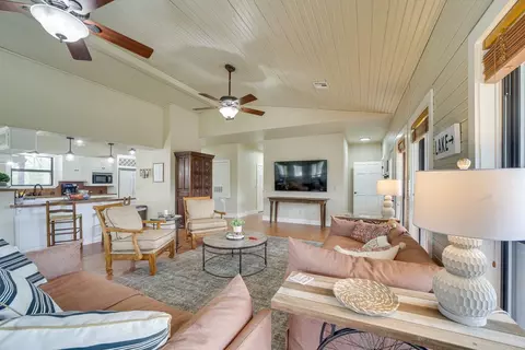 Living - 1656 Mcnally Rd, Eufaula, OK 74432 photo 1 of 7