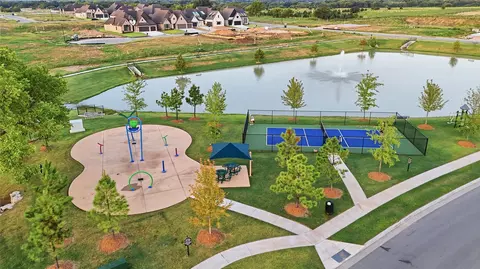 View/Area - 2928 E 141st Ct S, Bixby, OK 74008 photo 2 of 7
