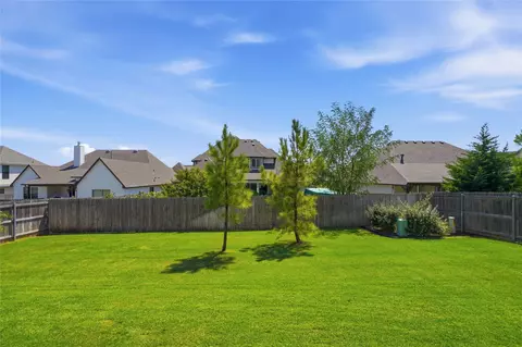 Exterior - 2928 E 141st Ct S, Bixby, OK 74008 photo 7 of 9