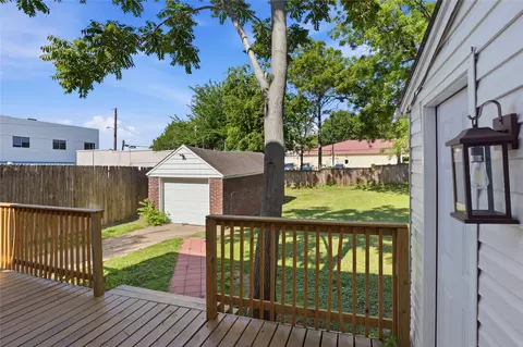 Exterior - 1628 S Victor Ave, Tulsa, OK 74104 photo 5 of 5