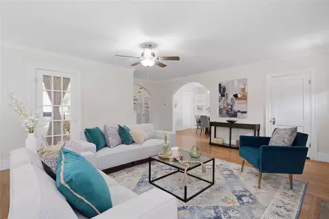 Living - 1628 S Victor Ave, Tulsa, OK 74104 photo 3 of 5