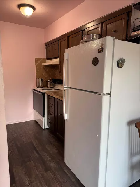 Kitchen - Undisclosed, Tulsa, OK 74136 photo 2 of 4