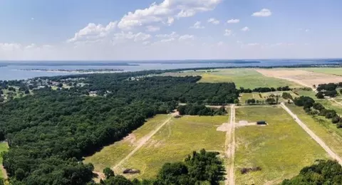Maximus Lane, Kingston, OK 73439