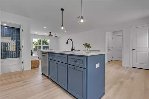 Kitchen - 1047 E Young St, Tulsa, OK 74106 photo 7 of 9
