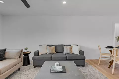 Living - 1047 E Young St, Tulsa, OK 74106 photo 5 of 5