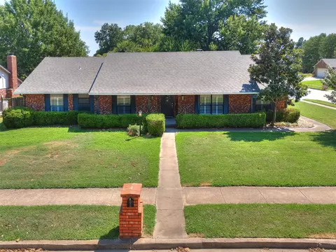 View/Area - 8308 E 107th Pl, Tulsa, OK 74133 photo 2 of 8