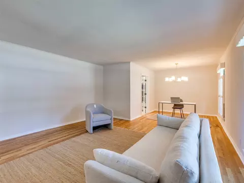 Living - 8308 E 107th Pl, Tulsa, OK 74133 photo 4 of 10