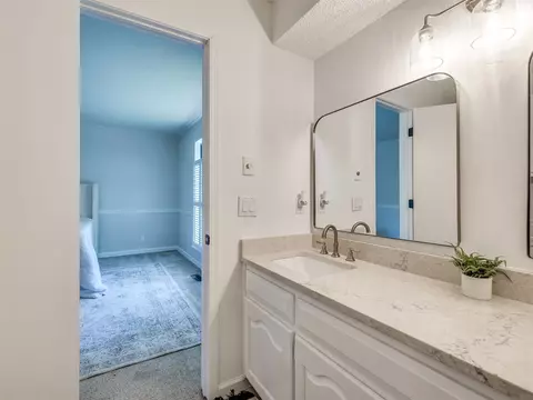 Bath - 8308 E 107th Pl, Tulsa, OK 74133 photo 8 of 8