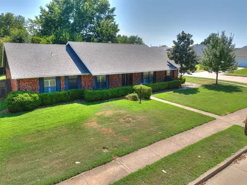 View/Area - 8308 E 107th Pl, Tulsa, OK 74133 photo 1 of 8