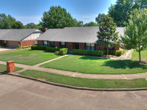 View/Area - 8308 E 107th Pl, Tulsa, OK 74133 photo 3 of 8