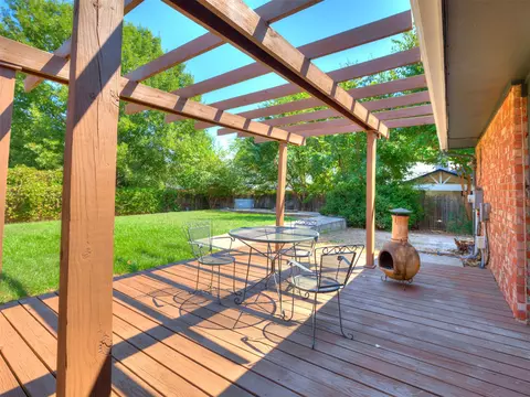 Exterior - 8308 E 107th Pl, Tulsa, OK 74133 photo 2 of 15