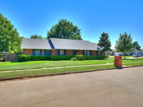 Exterior - 8308 E 107th Pl, Tulsa, OK 74133 photo 15 of 15