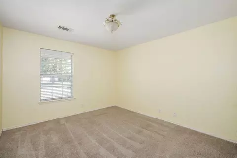 Bedroom - 19638 E 38th Pl S, Broken Arrow, OK 74014 photo 5 of 6