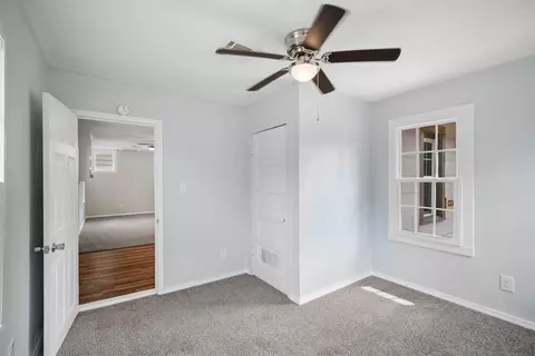 Bedroom - 1335 E Maple St, Cushing, OK 74023 photo 2 of 4
