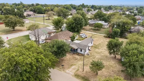 View/Area - 1335 E Maple St, Cushing, OK 74023 photo 3 of 3