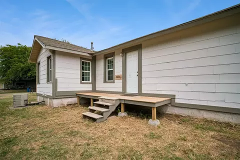 Other - 1335 E Maple St, Cushing, OK 74023 photo 3 of 4