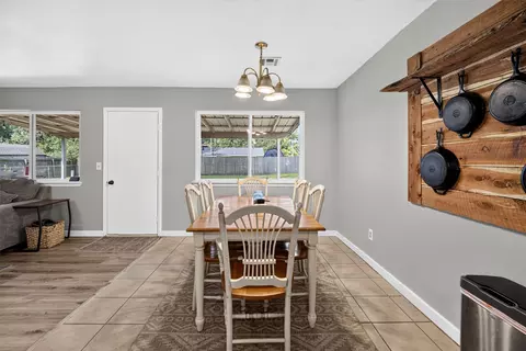 Dining - 2301 Daniel Blvd, Muskogee, OK 74403 photo 1 of 2