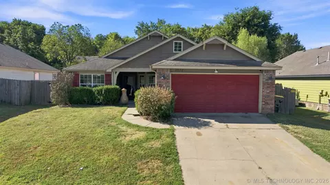 27172 E 123rd Pl S, Coweta, OK 74429