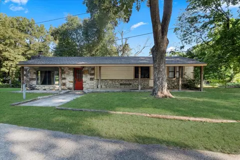 507 W Pine St, Coweta, OK 74429