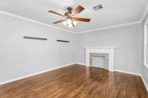 Living - 2520 E 2nd St, Tulsa, OK 74104 photo 2 of 3