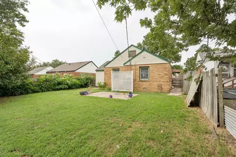 Exterior - 2520 E 2nd St, Tulsa, OK 74104 photo 13 of 14