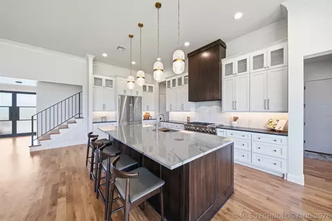 Kitchen - 320 W 138th St, Bixby, OK 74008 photo 1 of 6