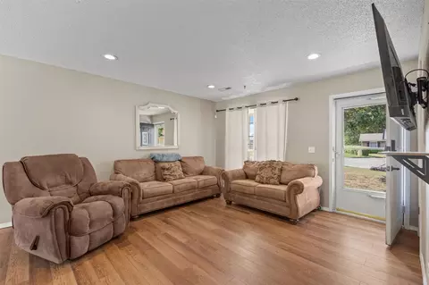 Other - 104 E Pine Ct, Skiatook, OK 74070 photo 2 of 6