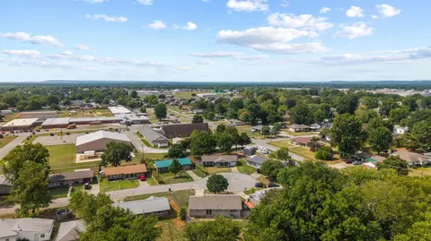 View/Area - 104 E Pine Ct, Skiatook, OK 74070 photo 2 of 2
