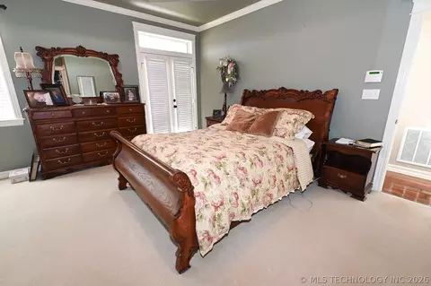 Bedroom - 450778 E 1000 Rd, Gore, OK 74435 photo 2 of 8