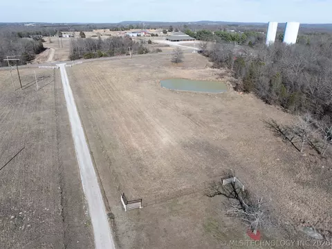 View/Area - 450778 E 1000 Rd, Gore, OK 74435 photo 6 of 6