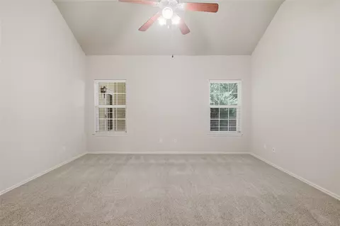 Bedroom - 8212 E 74th Ct, Tulsa, OK 74133 photo 2 of 2