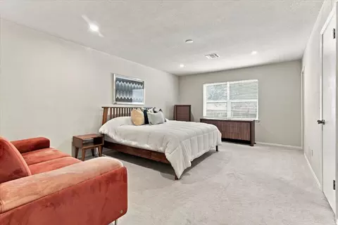 Bedroom - 6540 E 89th St, Tulsa, OK 74133 photo 2 of 3